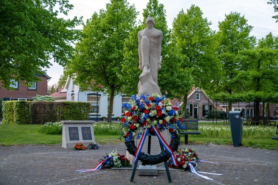 20220504-dodenherdenkingzelhem51