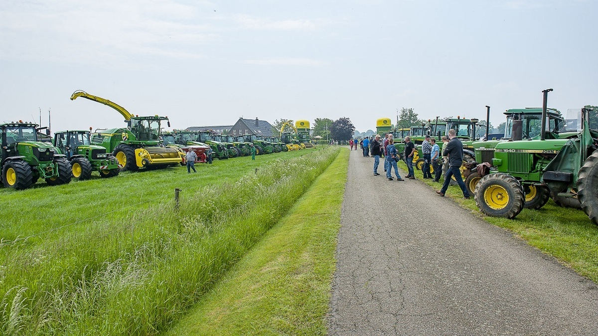 Henk-van-Raaij-John-Deere-dag-2016-2016-05-28-001