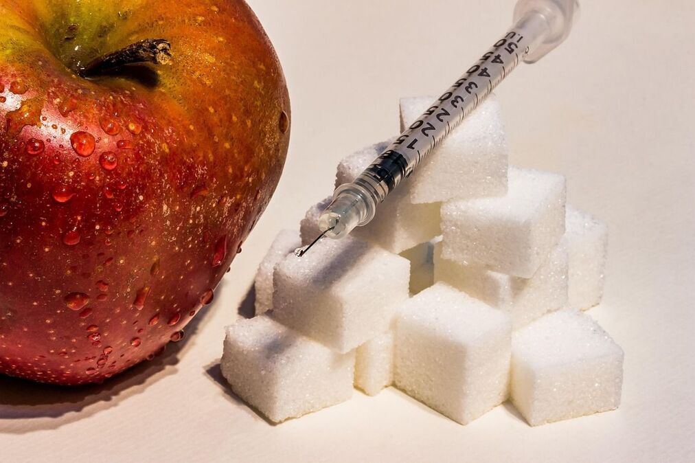 insulin-syringe-1972843_1280