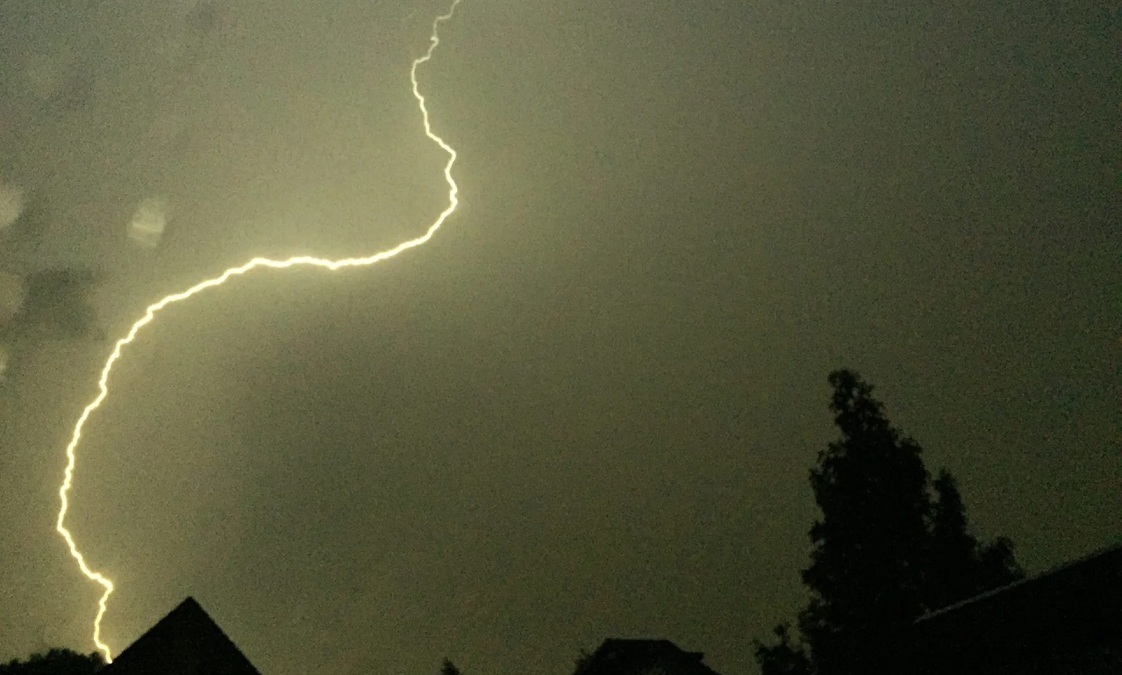 Onweer-1
