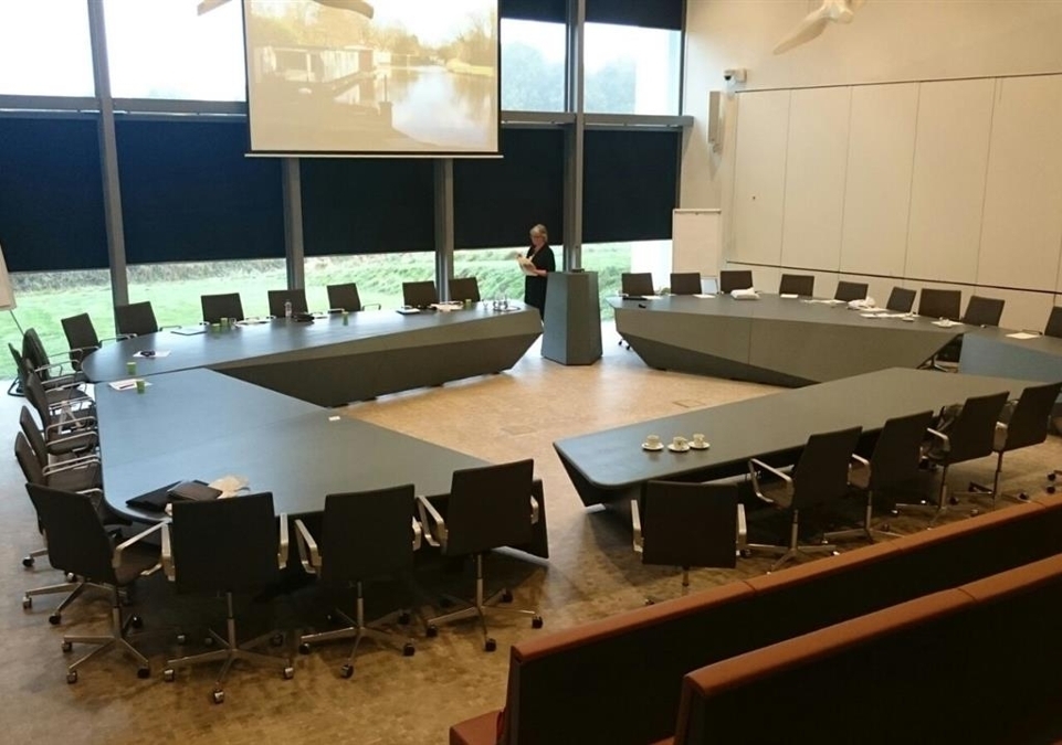 Raadzaal-Bronckhorst