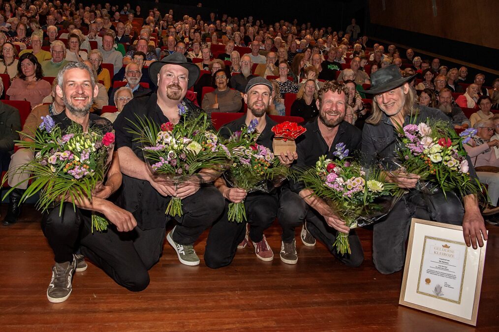 De-Heinoos-winnen-Gelderse-Kleiroze-2024-op-Plat-Gespold_FOTO-HENK-VAN-RAAIJ-002-scaled