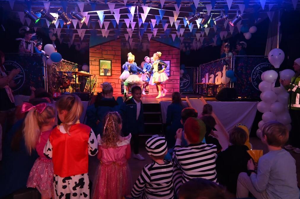 20250301-kindercarnavalDeBlauweSnep-JB_043.jpg
