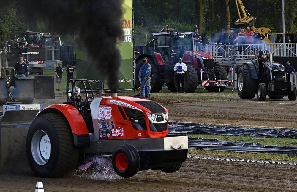 JB-Tractorpullingvrijdag-2026-07-31-0023